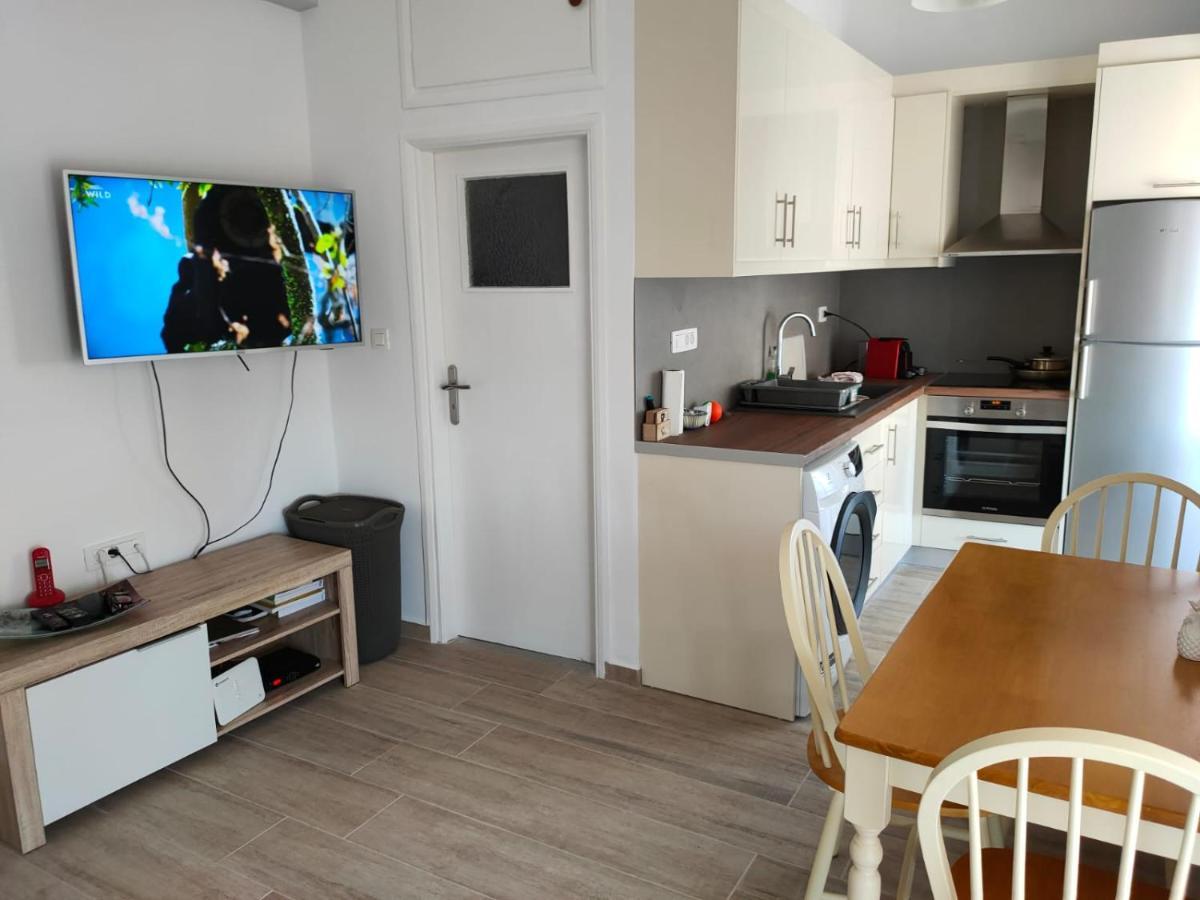 Sea & Chess Apt Rental Chania  Ngoại thất bức ảnh